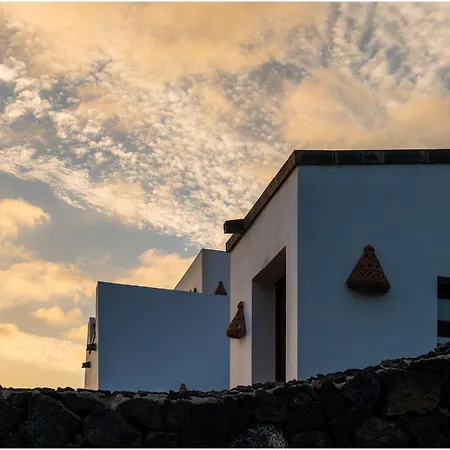 Villa Villa-mayo - Peaceful Paradise: Dream Vacation Lajares